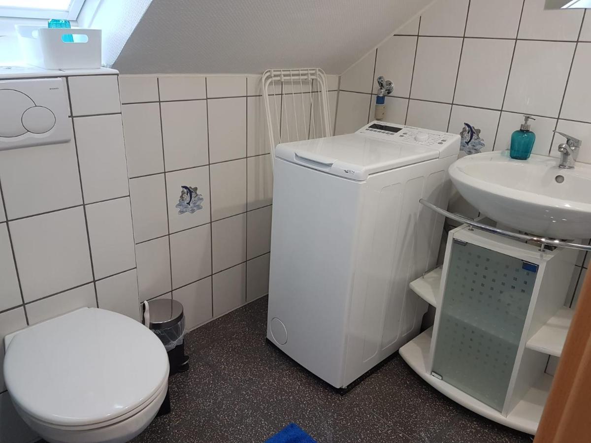 Ruhige Gemuetliche Ferienwohnung In Karlsruhe Daxlanden Fuer Monteure, Pendler, Geschaefsreisen, Wochenendreisen Dış mekan fotoğraf
